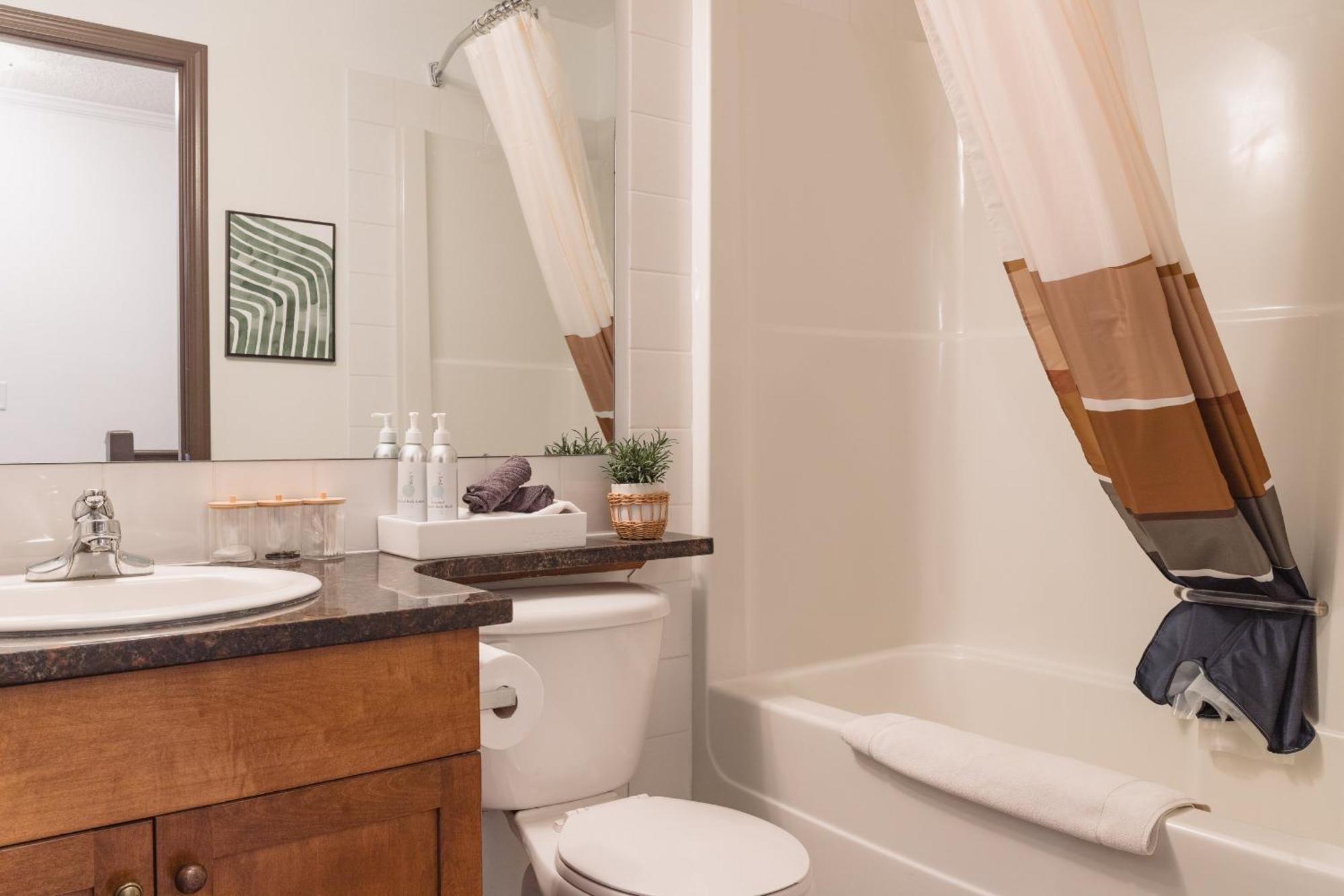 Grassihaus Mountain Getaway Apartment แคนมอร์ ภายนอก รูปภาพ